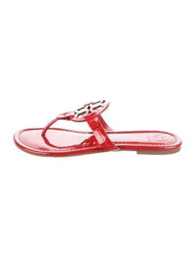 Pre-owned Tory Burch Patent Leather Flip Flops In Red