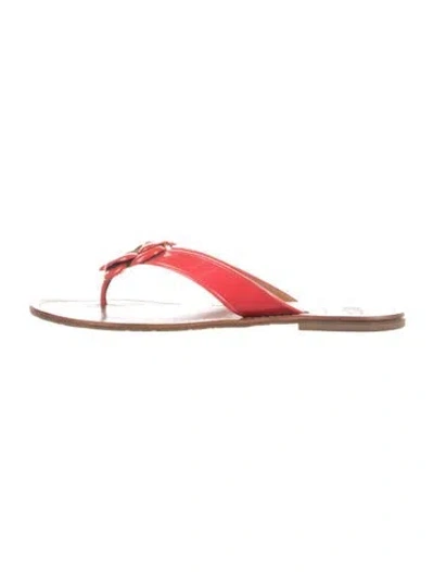 Pre-owned Tory Burch Patent Leather Flip Flops In Red