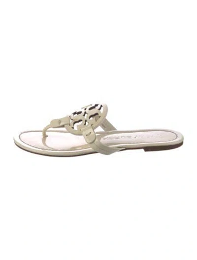 Pre-owned Tory Burch Patent Leather Flip Flops In White