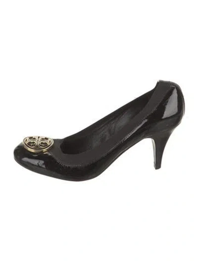 Pre-owned Tory Burch Patent Leather Pumps In Black
