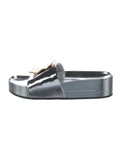 Pre-owned Tory Burch Patent Leather Slides