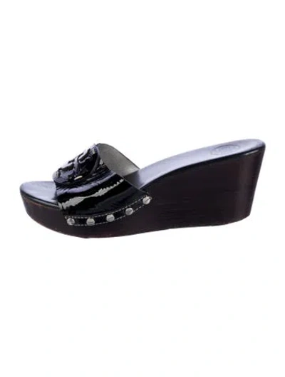 Pre-owned Tory Burch Patent Leather Slides In Blue