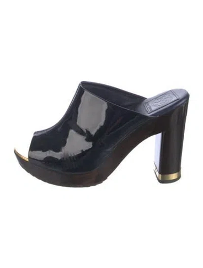 Pre-owned Tory Burch Patent Leather Slides In Blue