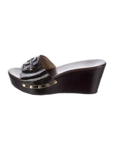 Pre-owned Tory Burch Patent Leather Slides In Brown