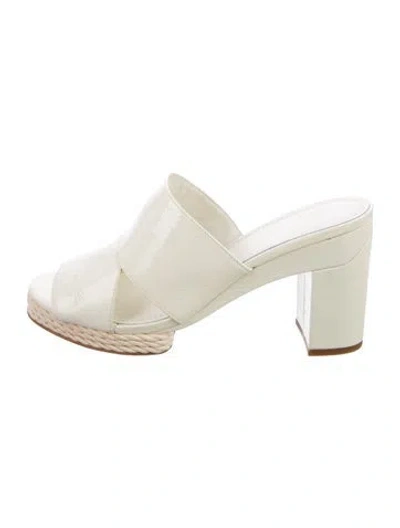 Pre-owned Tory Burch Patent Leather Slides In Neutral