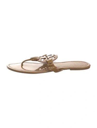 Pre-owned Tory Burch Patent Leather Slides In Neutral
