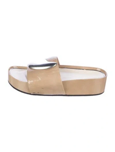 Pre-owned Tory Burch Patent Leather Slides In Neutrals
