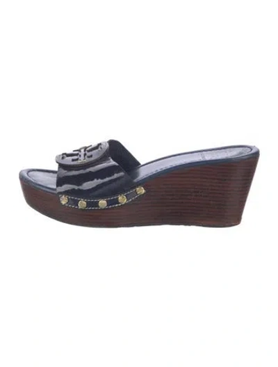 Pre-owned Tory Burch Patent Leather Striped Slides In Blue