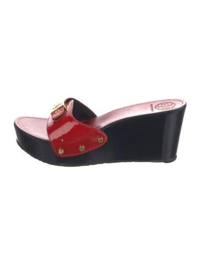 Pre-owned Tory Burch Patent Leather Studded Accents Slides In Red