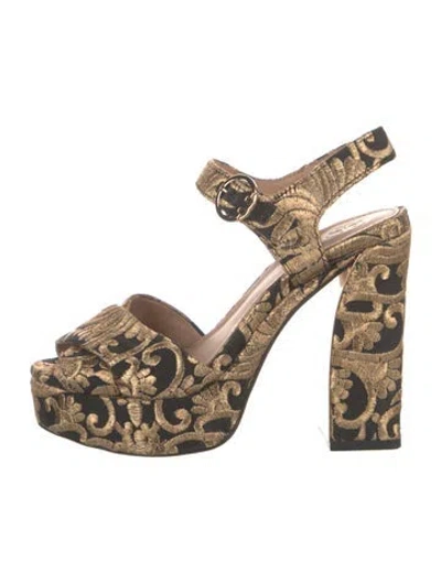 Pre-owned Tory Burch Patterned Embroidered Accent Pumps In Gold