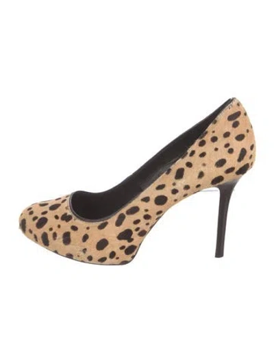 Pre-owned Tory Burch Ponyhair Animal Print Pumps In Neutral