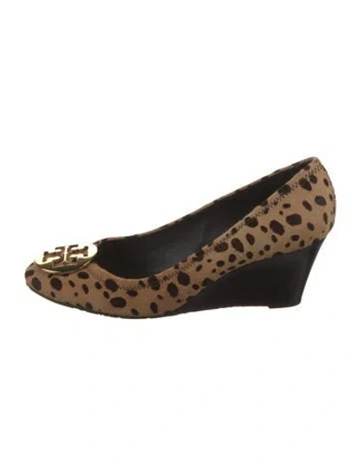Pre-owned Tory Burch Ponyhair Animal Print Pumps In Neutral