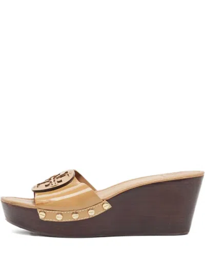 Pre-owned Tory Burch  Patent Leather Wedge Sandals