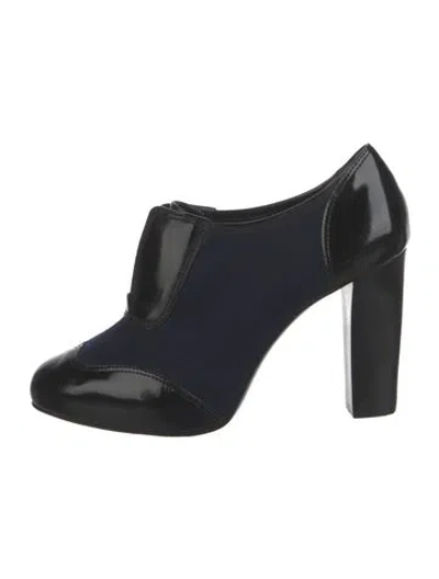 Pre-owned Tory Burch Pumps In Blue