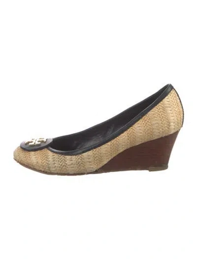 Pre-owned Tory Burch Raffia Patterned Pumps In Neutral