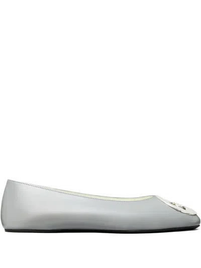 Tory Burch Reva Logo-plaque Ballet Flats In Gray