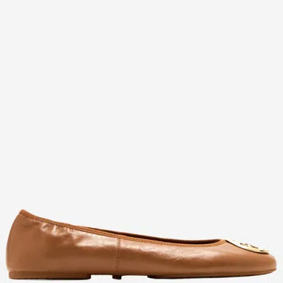 Tory Burch Reva Nappa Leather Ballerina Flats In Nude