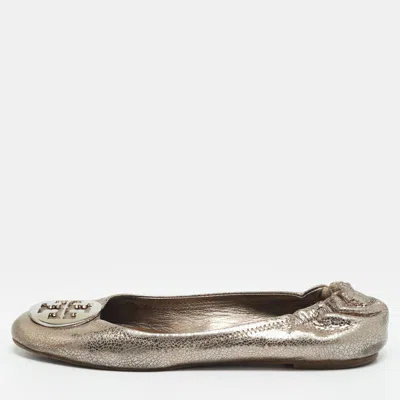 Pre-owned Tory Burch Reva Size 40.5 Silver/grey Texture Suede Scrunch Ballet Flats In Gray