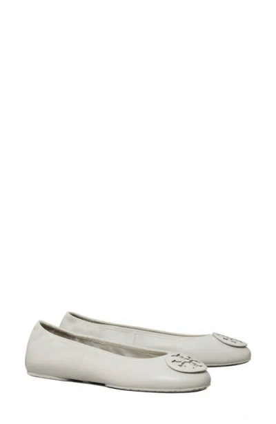 Tory Burch Reva Travel Ballet Flat In Metallic