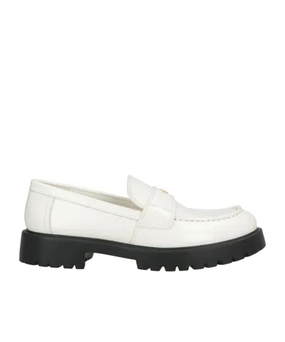 Tory Burch Round Toe Glossy Loafers In White