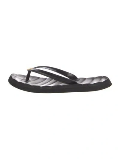 Pre-owned Tory Burch Rubber Flip Flops In Black