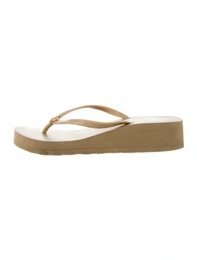 Pre-owned Tory Burch Rubber Flip Flops In Neutral
