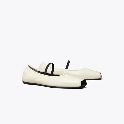 Tory Burch Runway Ballet In White