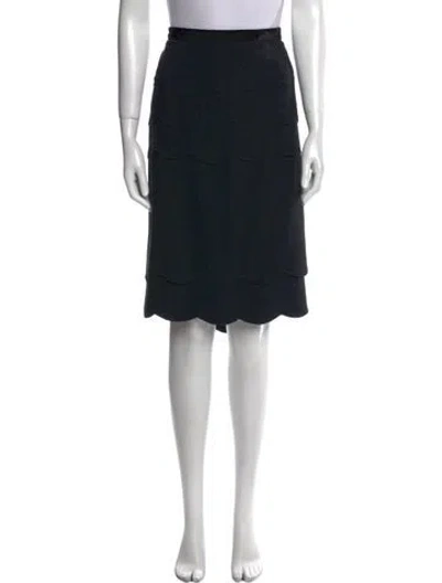 Pre-owned Tory Burch Scalloped Accent Knee-length Skirt In Black