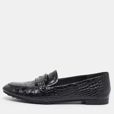 Pre-owned Tory Burch Size 36 Black Croc Embossed Leather Penny Loafers