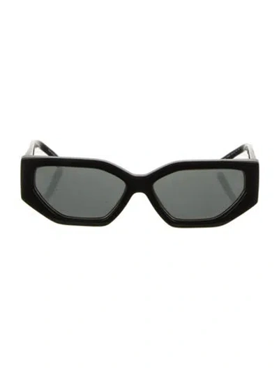 Pre-owned Tory Burch Square Tinted Sunglasses In Black