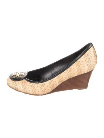 Pre-owned Tory Burch Straw Animal Print Pumps In Gold