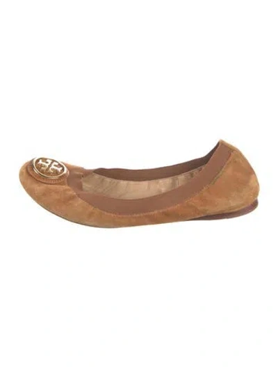 Pre-owned Tory Burch Suede Ballet Flats In Neutral