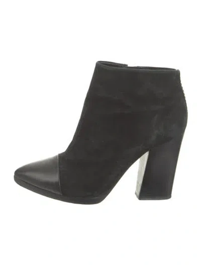 Pre-owned Tory Burch Suede Boots In Black