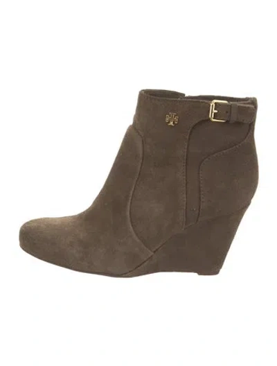 Pre-owned Tory Burch Suede Boots In Neutral