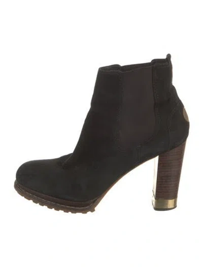 Pre-owned Tory Burch Suede Chelsea Boots In Black