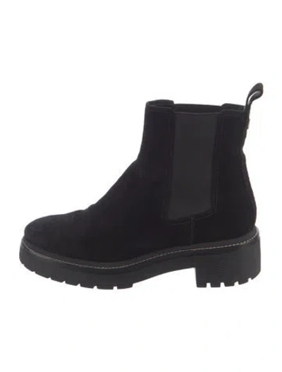 Pre-owned Tory Burch Suede Chelsea Boots In Black