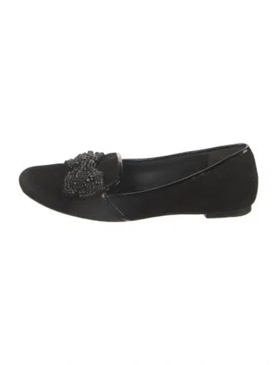 Pre-owned Tory Burch Suede Floral Print Loafers In Black