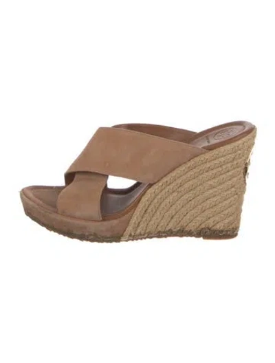 Pre-owned Tory Burch Suede Mules In Neutral