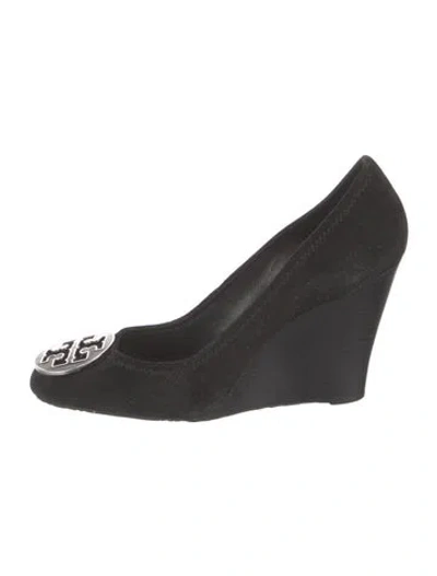 Pre-owned Tory Burch Suede Pumps In Black