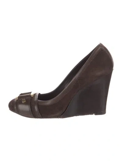 Pre-owned Tory Burch Suede Pumps In Brown