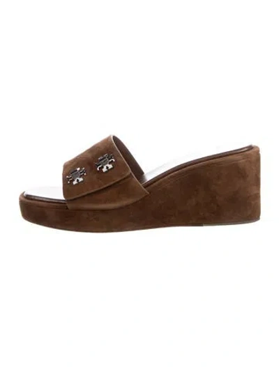 Pre-owned Tory Burch Suede Slides In Brown