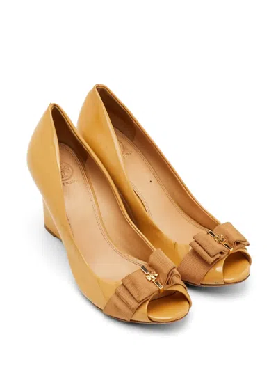 Pre-owned Tory Burch Trudy Peep-toe Wedge Pumps In Neutral