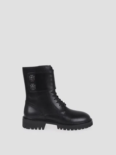 Tory Burch Turnlock Lug Boot 40mm For Effortless Style In Black