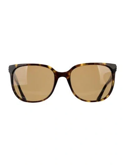 Pre-owned Tory Burch Wayfarer Tinted Sunglasses In Brown