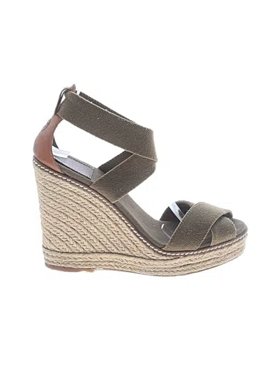 Pre-owned Tory Burch Wedges In Brown