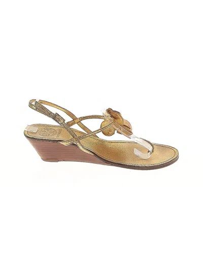 Pre-owned Tory Burch Wedges In Gold