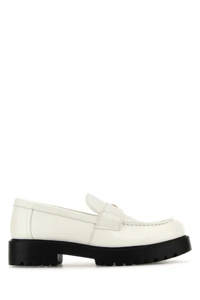 Tory Burch White Loafer With Logo Plate