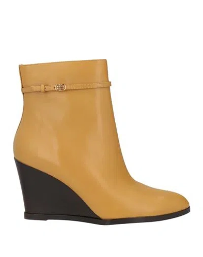 Tory Burch Woman Ankle Boots Mustard Size 8 Leather In Multi