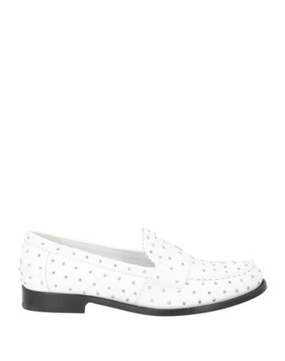 Tory Burch Woman Loafers White Size 6 Leather