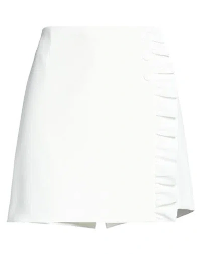 Tory Burch Woman Shorts & Bermuda Shorts White Size L Cotton